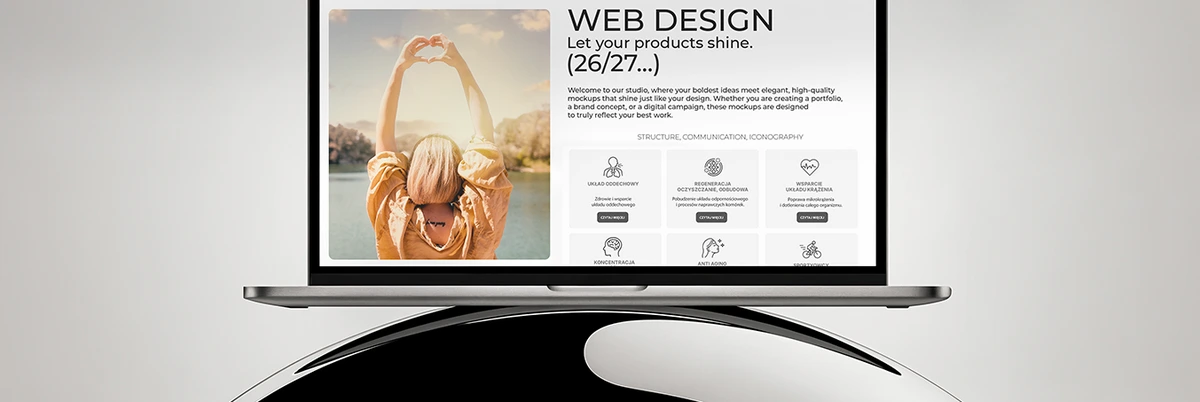Projekt strony internetowej na ekranie laptopa
